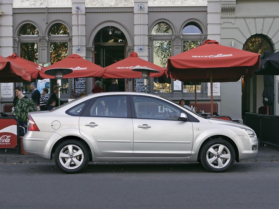  Ford Focus Sedan 2005 года  (AU) (фото 7 из 10)